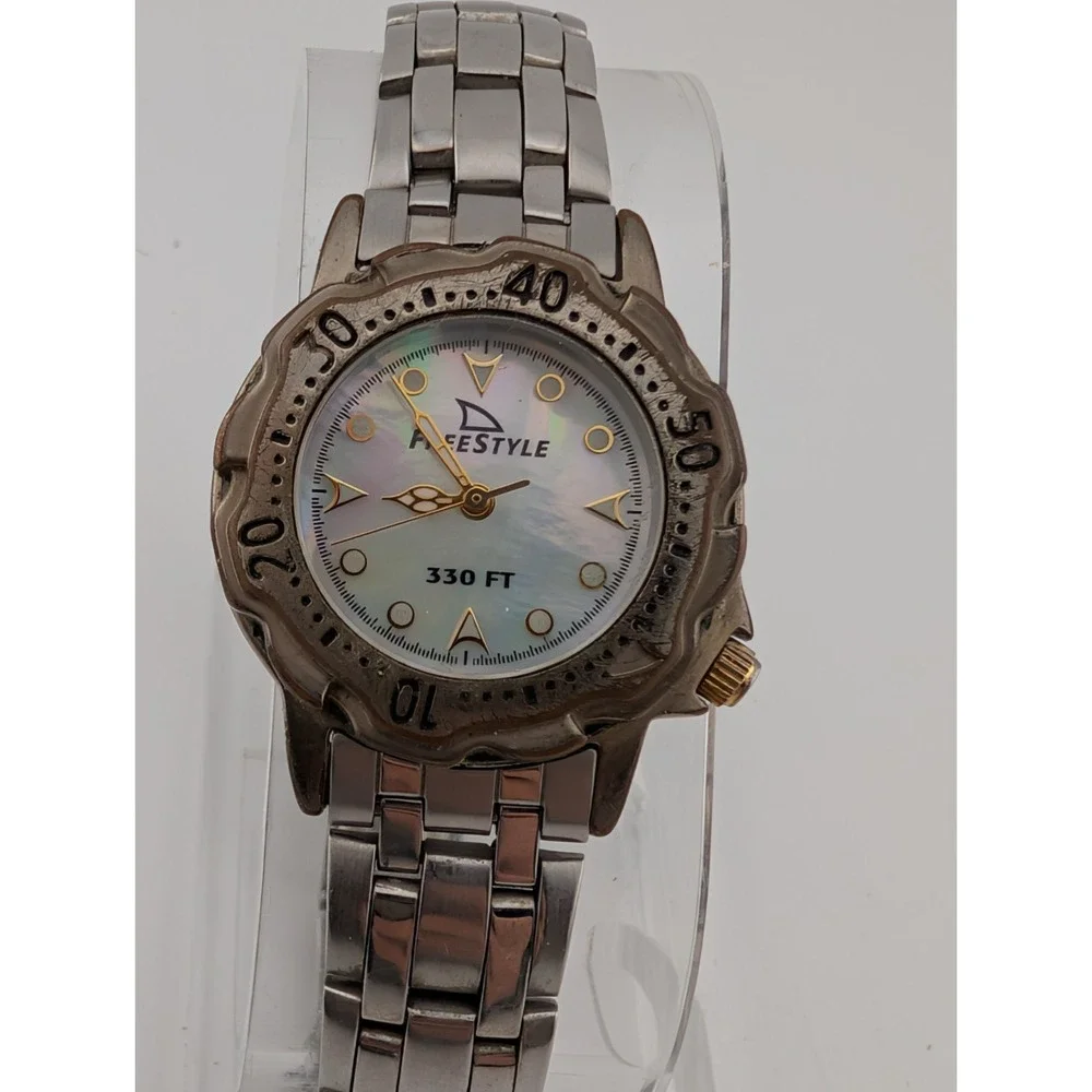 Freestyle Shark Watch Women Rotating Bezel MOP Dial Silver 6.5